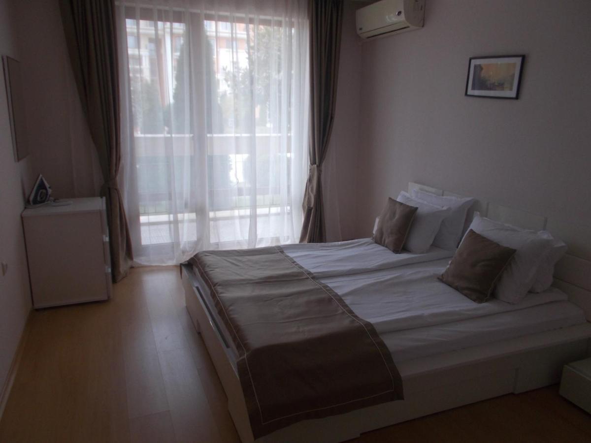 Private Apartment 49 In Prestige Fort Beach Hotel Светий Влас Екстер'єр фото