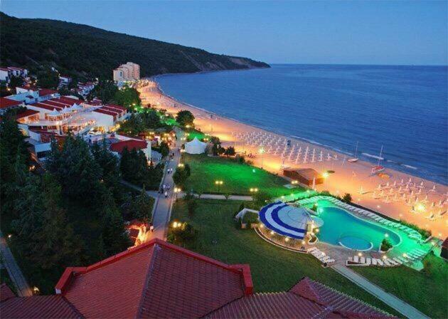 Private Apartment 49 In Prestige Fort Beach Hotel Светий Влас Екстер'єр фото